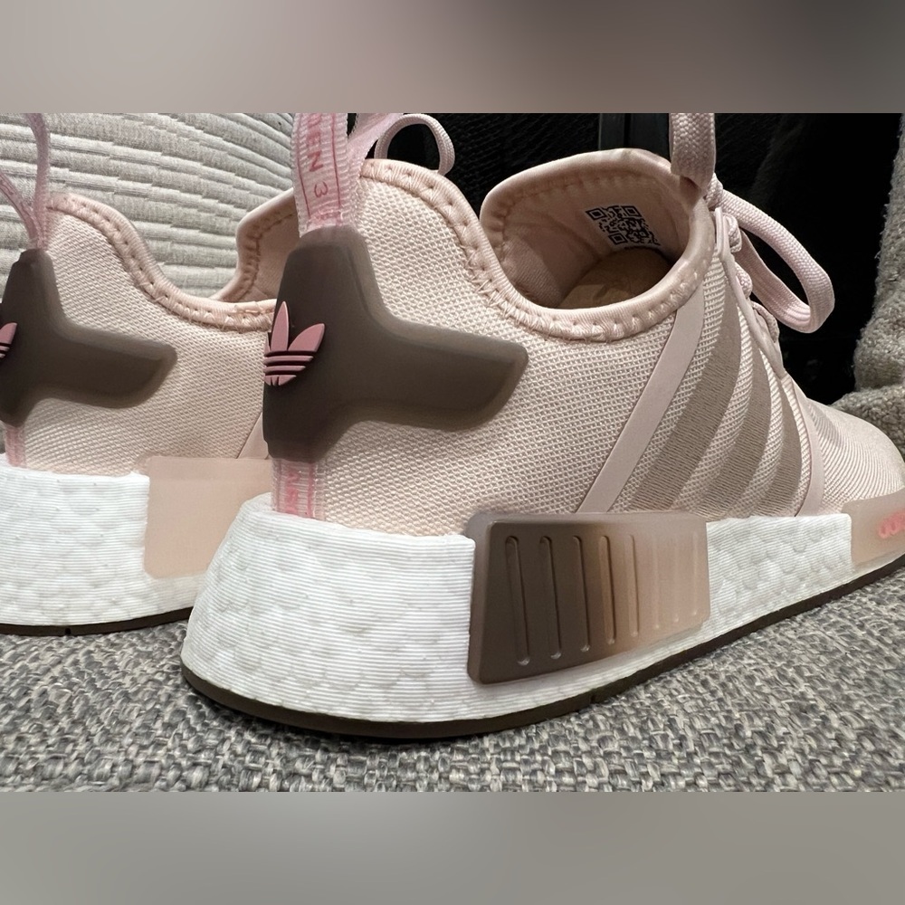NWT Women’s adidas NMD R1 Wonder Quartz Earth Strata size 7.5 - Picture 13 of 16